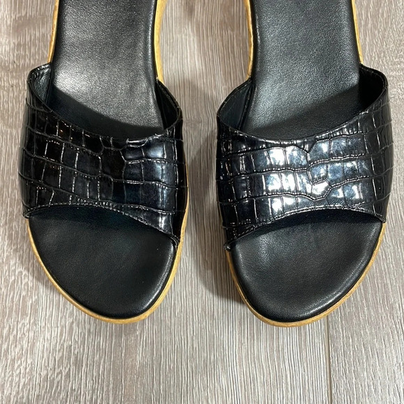 Marzia Vellutini Italian Wedge Slip On Sandals Black Patent Croc Faux Cork 6.5 - Picture 6 of 16